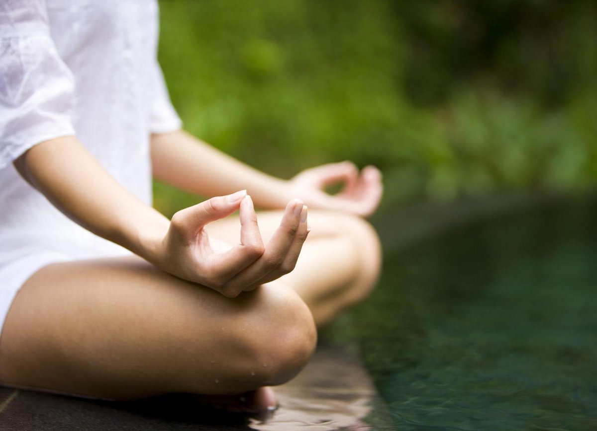 DocksideCoop's tweet photo. A winning combination of our two favorite things. Cannabis &amp; Yoga :) 

https://t.co/Fy4J1zrpEi https://t.co/xZaKE236JE