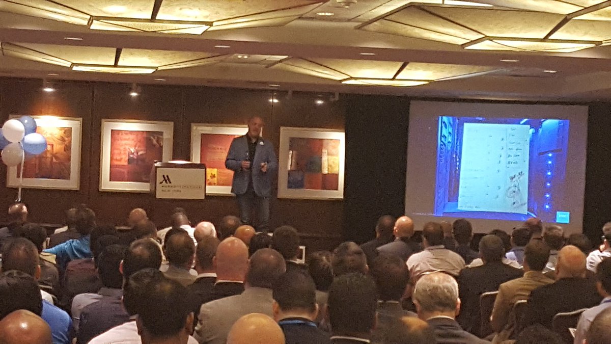 punitss's tweet photo. #EMCSummerSoiree @guychurchward is live. https://t.co/d5j5k8uoSO
