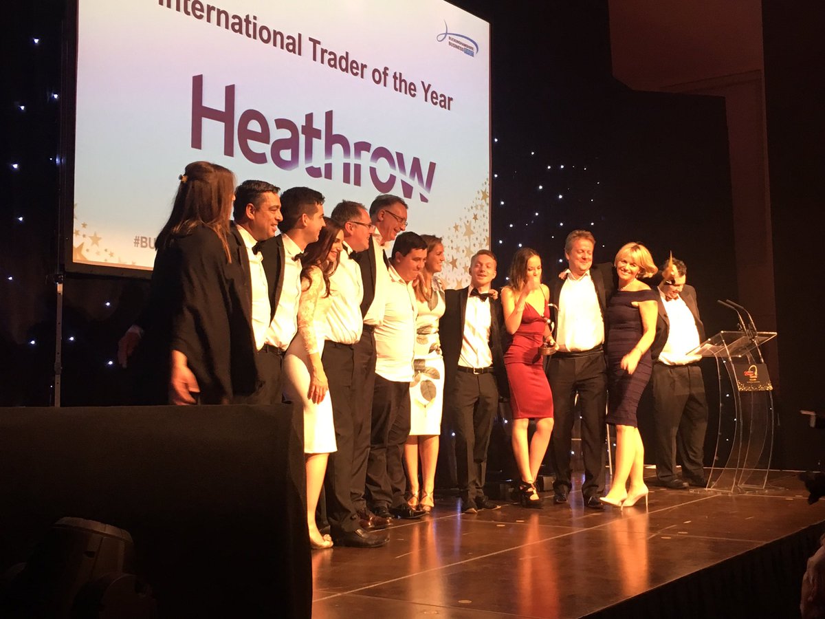 ThomasInt_News's tweet photo. Winners of the International Trader of the Year award at the @bbfuk #BucksBusinessAwards &amp; we're incredibly proud! https://t.co/gkQuURq7Kj