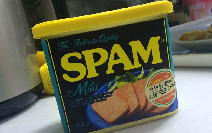 techshout's tweet image. #SpamKing thrown into jail for sending 27 million #Facebook messages bitly.com/1YtgTSa