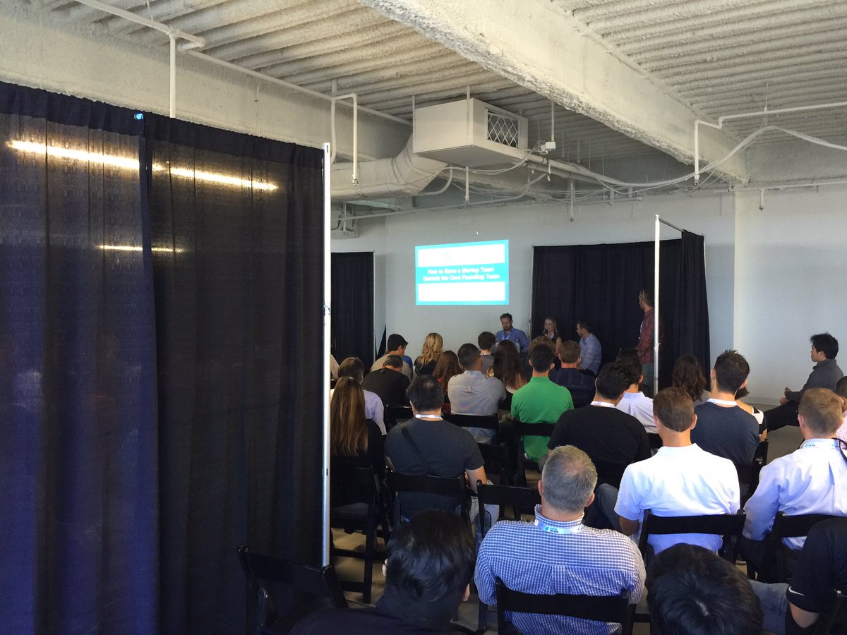 <a href="/MoglApp/">Mogl</a> @veyologistics <a href="/uelephant/">Underground Elephant</a> on stage right now! #SDSW