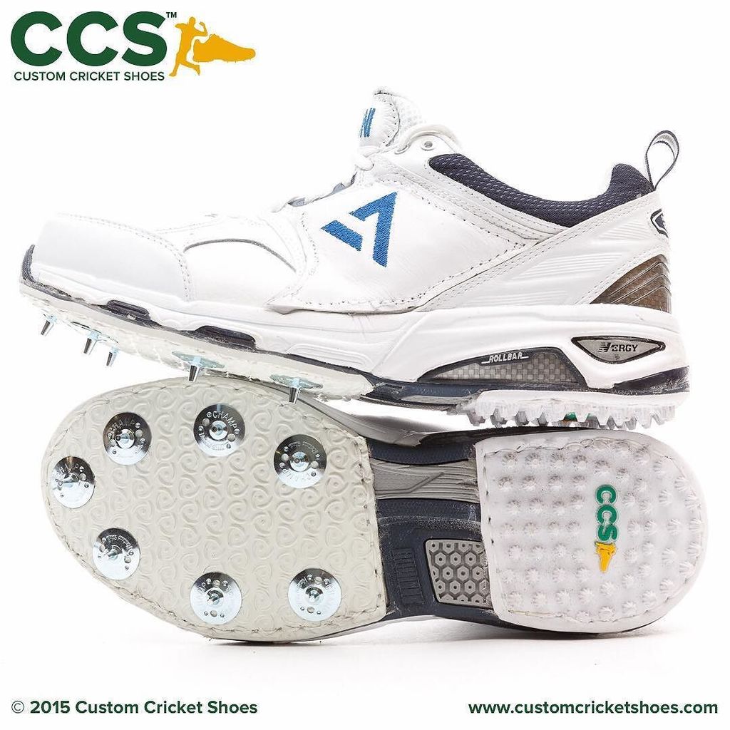 seven by ms dhoni cricket shoes