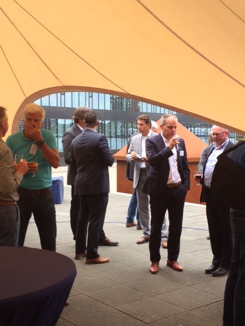 StolkBrian's tweet photo. Geslaagd seminar lawaai en haringparty @TagPoints @ElacinWorldwide @PreVita_BV https://t.co/56eJ9MpnLd