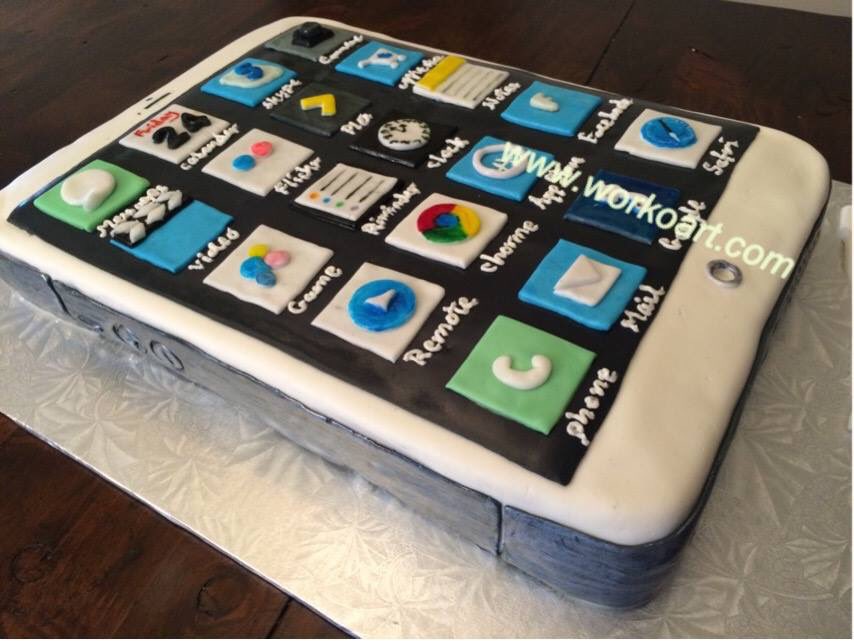 Work_o_Art's tweet photo. Looking for #FathersDay gift and sweet treat How about a yummy #iPhonecake https://t.co/wadeHnZTPu
