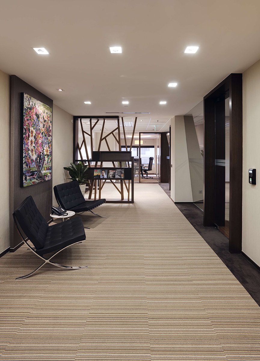SphereConcept's tweet image. Making the best use of available space but less.
Office Lobby Trident #interiors #office
bit.ly/1rYUMHv