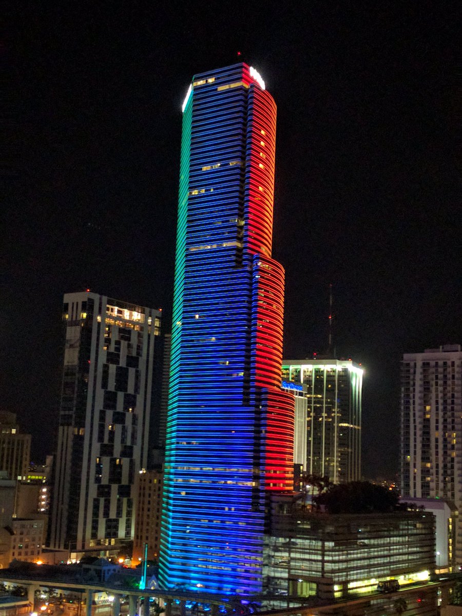 Miami #OrlandoStrong #LoveWins