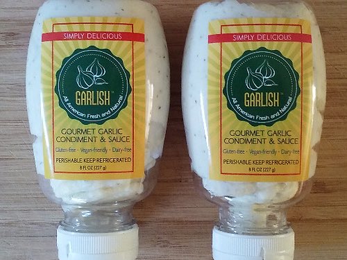 Who wants to try? 👀 Free samples at all Farmers Markets we attend! #Garlish #condiment #sacramento #farmersmarkets