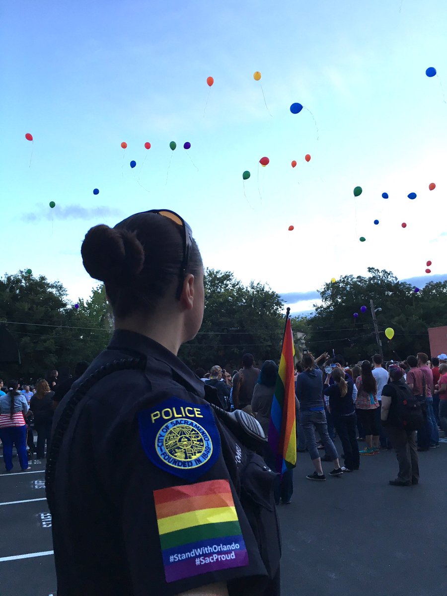 SacPolice's tweet photo. Tonight in Downtown Sacramento,49 balloons released 4 the #StandWithOrlando victims,#loveislove  #sacpd @Steve4Sac https://t.co/hMqmuNLszR
