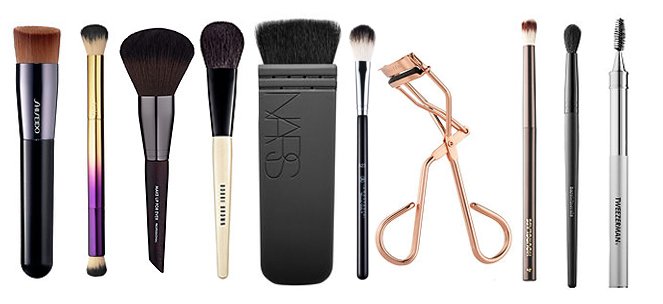 madisonroseb96's tweet photo. TBT to my top 10 makeup brushes from @sephora!! Link in bio #makeupbrushes #makeup #beautyblogger #bblogger https://t.co/R8Egwrcgmg