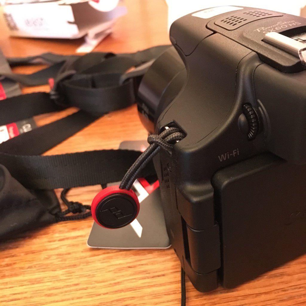 EPCOTExplorer's tweet photo. It only took me 40 minutes to put on a new camera strap! #CameraUser #blessed #ThanksShanghai https://t.co/3z8i0c0eWH