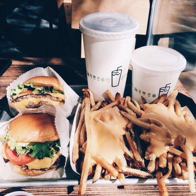 kidolstuff's tweet photo. [ choose one ]
Você e Jin saíram para jantar fora, qual dessas comidas vocês escolhem para comer? https://t.co/sacMxXirZn