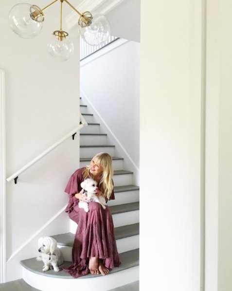 ConsortHome's tweet photo. #TBT to the multi-talented @ErinFetherston at home on our very special shoot yesterday! #consortdesign https://t.co/szTPan0P0G