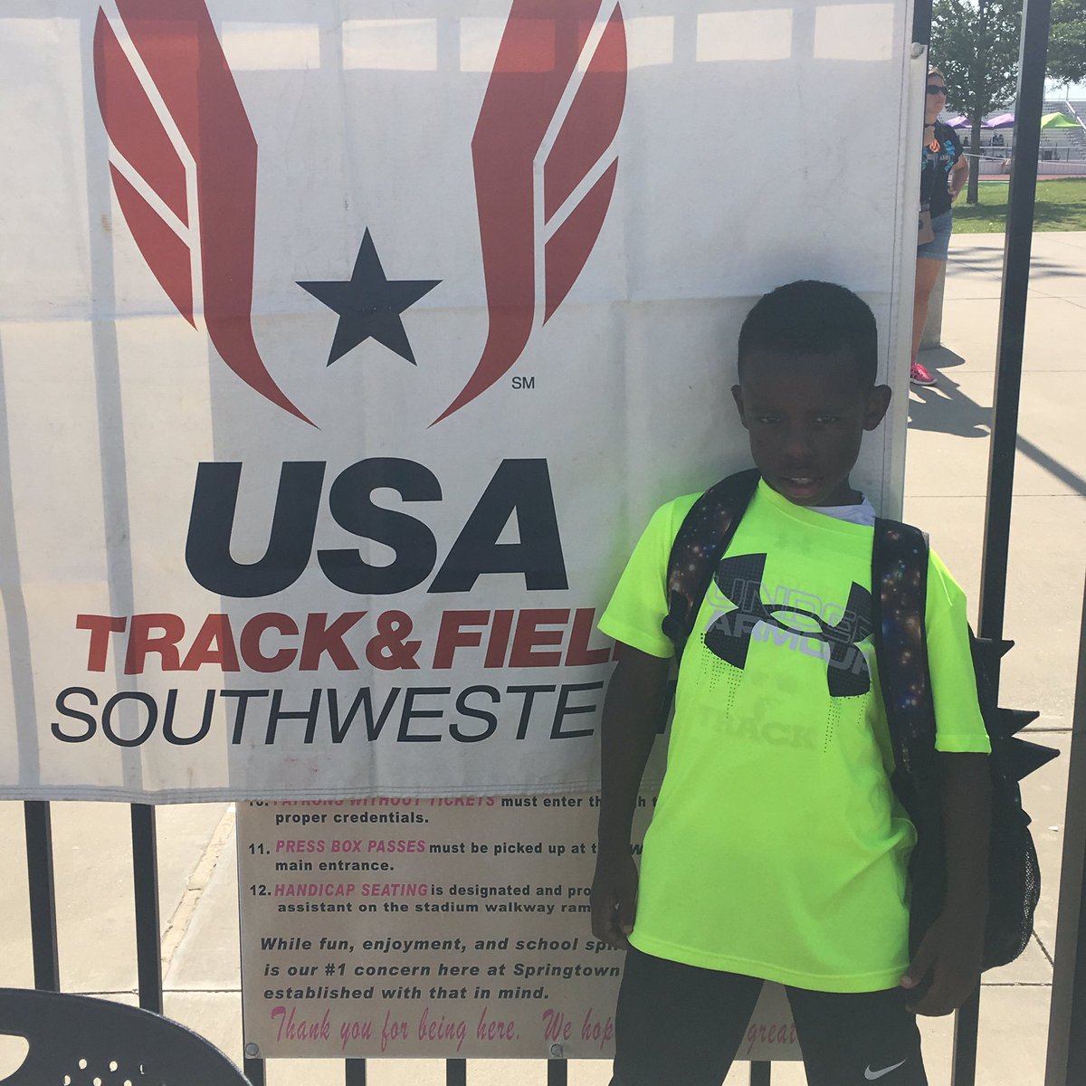 reaeventdesigns's tweet image. Heading to finals Saturday in 4x100m relay, 100m, and 4x400m relay. #USATF #roadtojuniorolympics #TeamBam  #speed