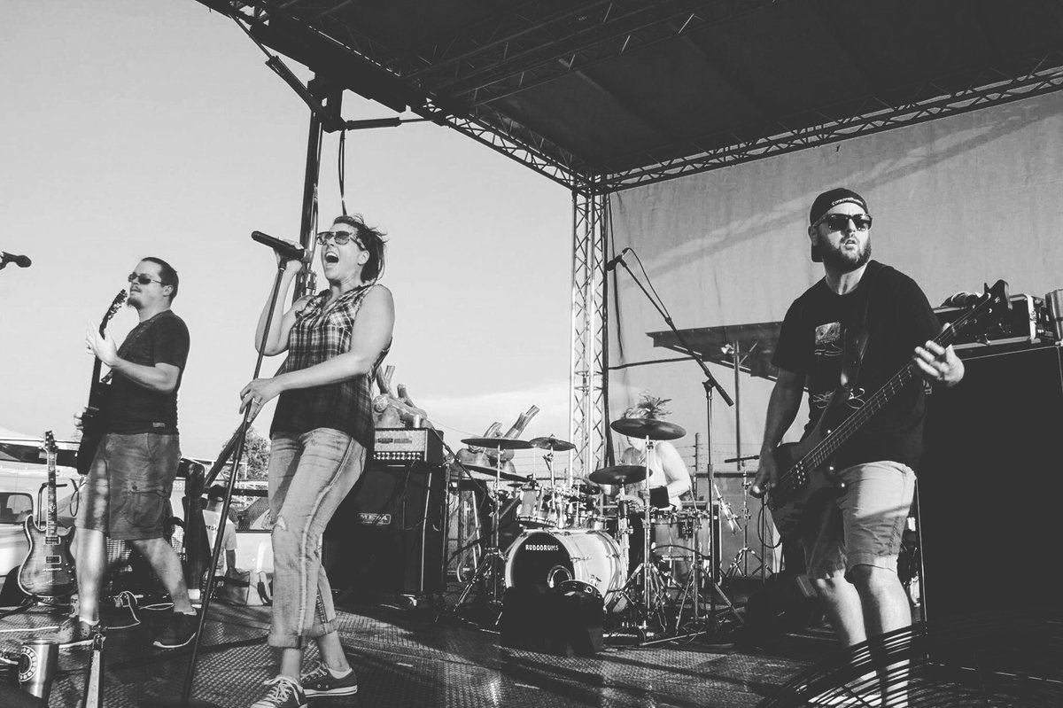 EyeforaLiE's tweet photo. Wingfest 2016 https://t.co/XiS96wU8np