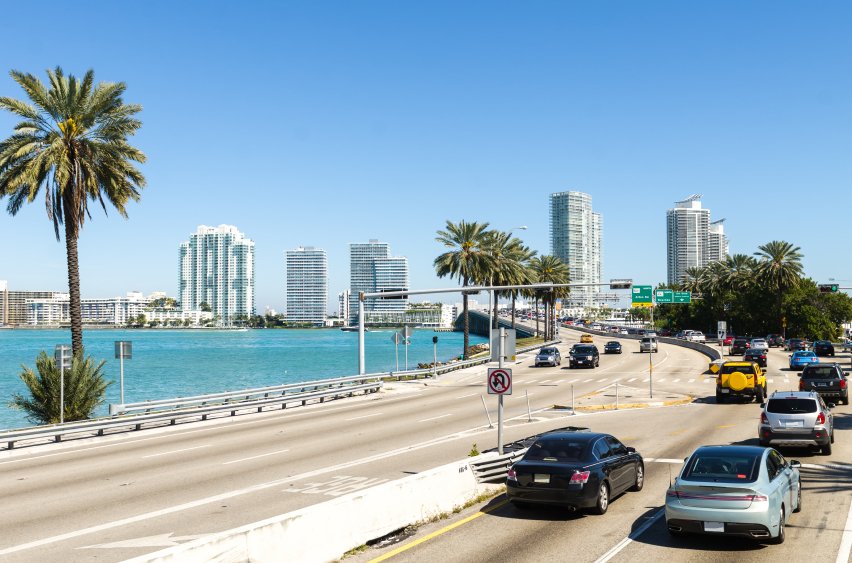Freeway_Ins's tweet photo. #Floridacarinsurance includes liability, medical, &amp; comprehensive coverage https://t.co/l9Vpa2Oq8y  #carinsurance https://t.co/FoqBt9mJPL