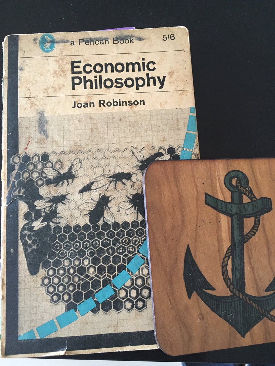 Book photograph from Paras’s tweet on 17 Jun 2016