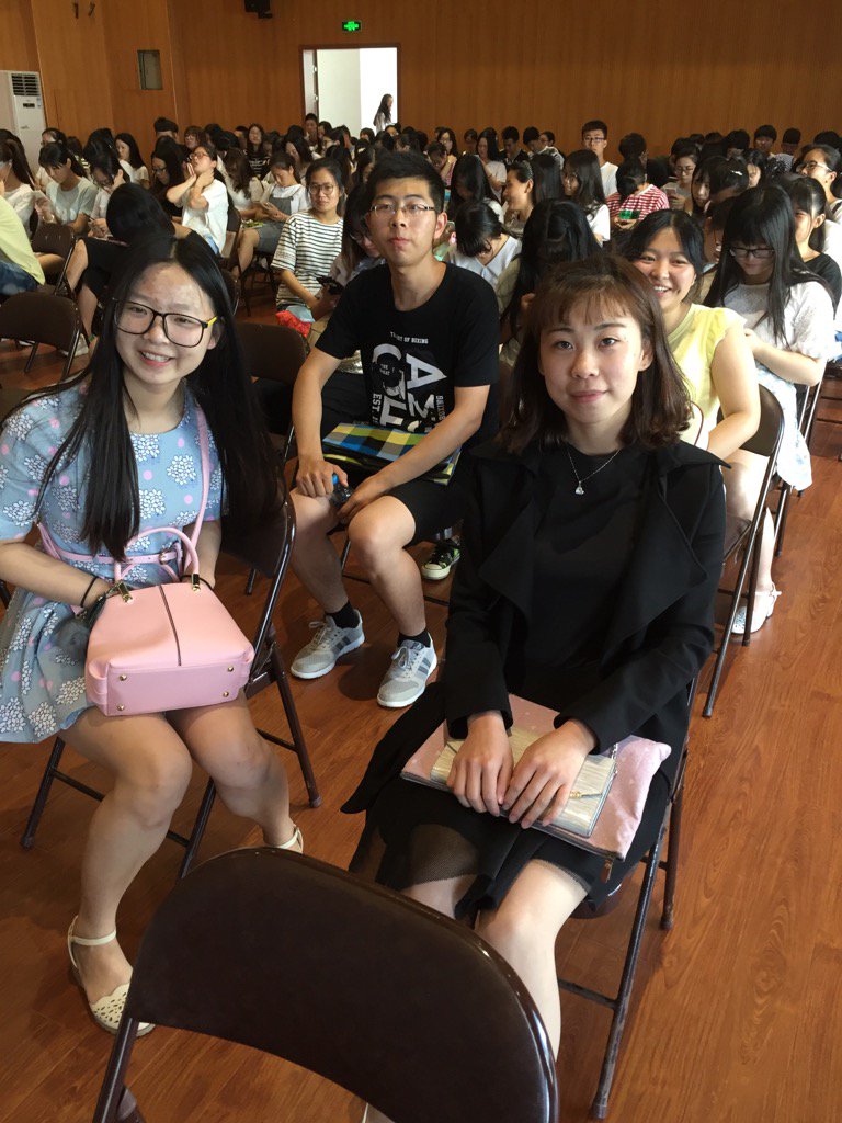 fraser_frasers's tweet photo. Class of 2016 JMI students. https://t.co/m4iWV8DMUZ