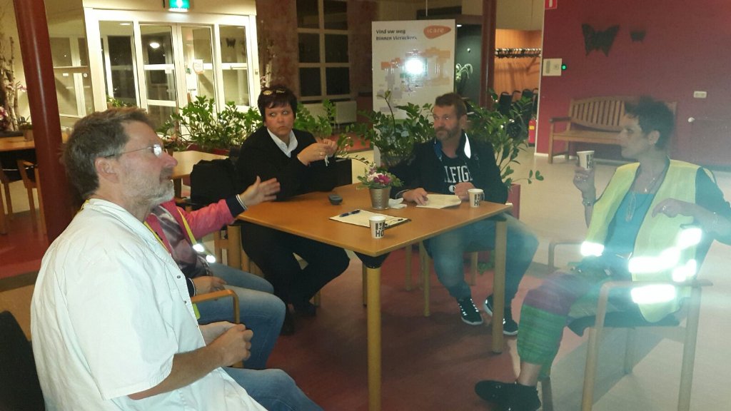 BertGoettsch's tweet photo. @Icarezorg #Vierackers nachtdienst BRAND!... oefening+evalueren i.s.m. @ggzdrenthe &amp; @JenSSecurity https://t.co/i22o3pfse8
