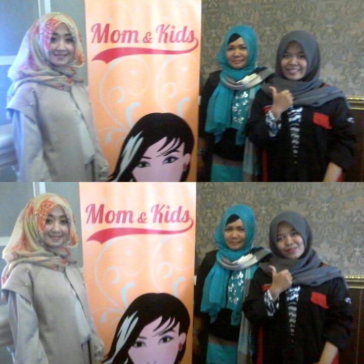 momandkidsradio's tweet photo. Ramadhan Fashion Expo 2016 sebentar lg nih mom.. yuk kita ngobrol brg Mommy Ervita &amp; Mommy Fitri di #IndonesiaCantik https://t.co/Pe1GX6eGDS