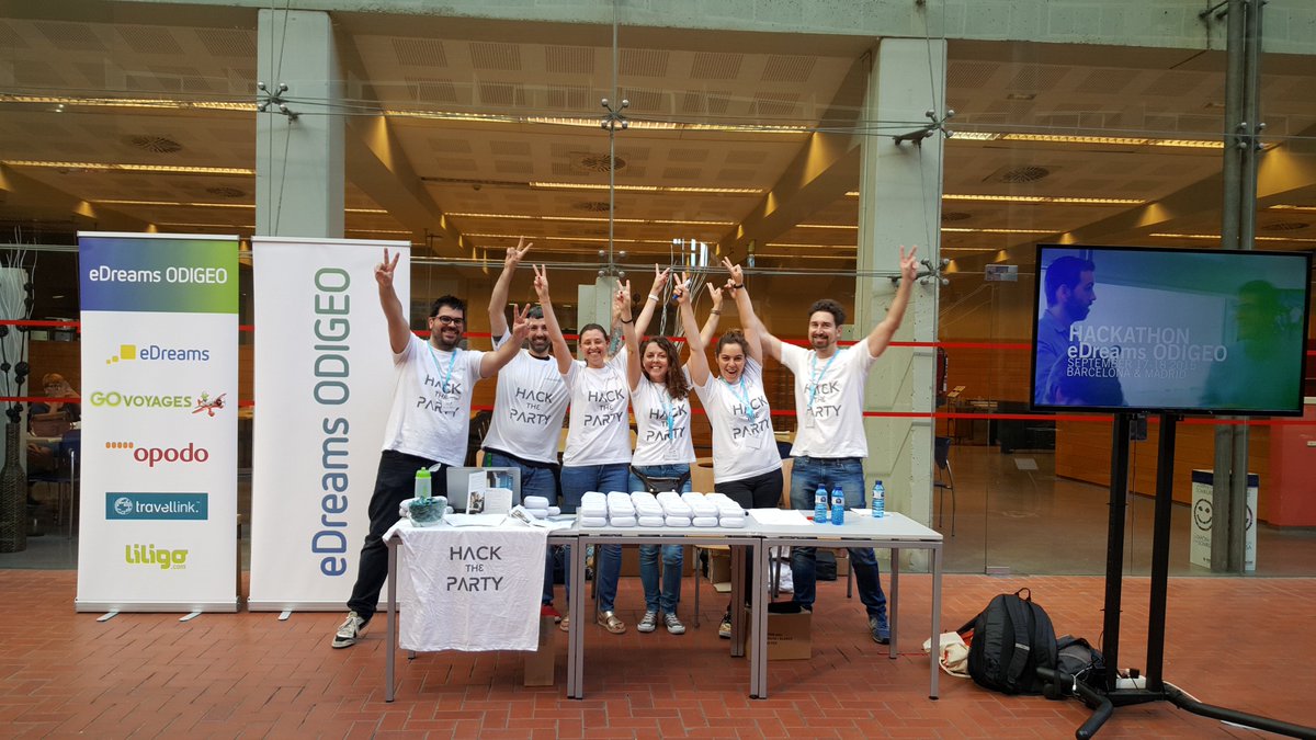 eDreams_ODIGEO's tweet photo. All set to #hacktheparty #jbcnconf! https://t.co/p2bCxsbvbG