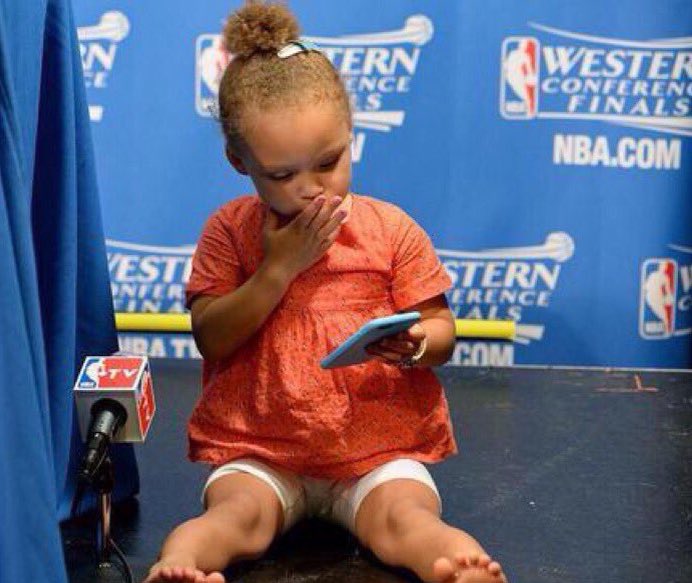 felipemnzp's tweet photo. "Ayesha you did NOT!!!" #ayeshacurry https://t.co/Pjn1kKv1Ge