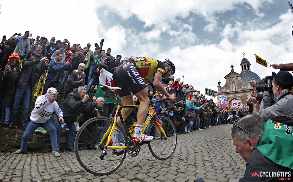 cyclingtips's tweet photo. ICYMI: The Tour of Flanders is returning to the Muur van Geraardsbergen in 2017! https://t.co/tLeVPasDeV https://t.co/y6yyCHFBSV