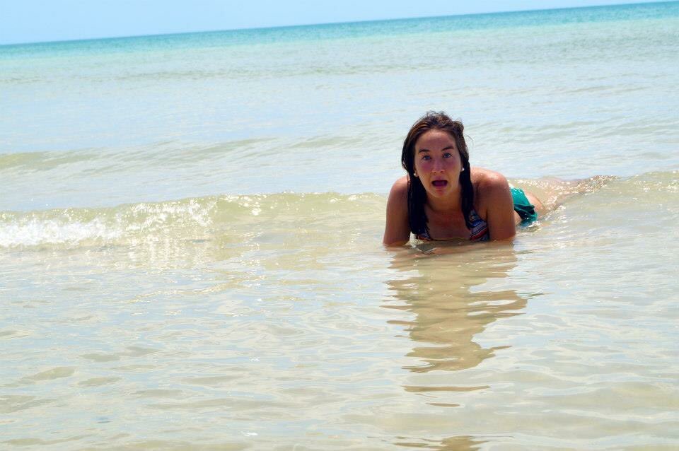 Kdevss's tweet photo. "Beach on my mind ❤️☀️🌊" https://t.co/MhJE1coYqj
