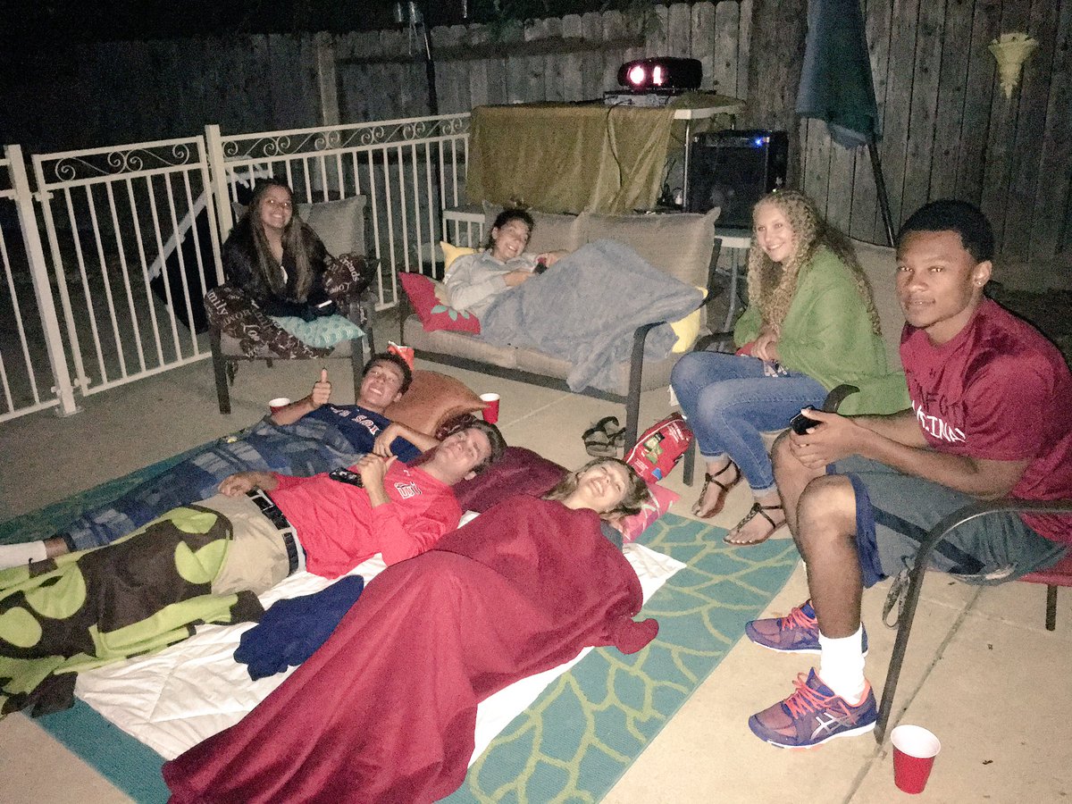 @emmapie22 #backyardmovie #lovethesekids