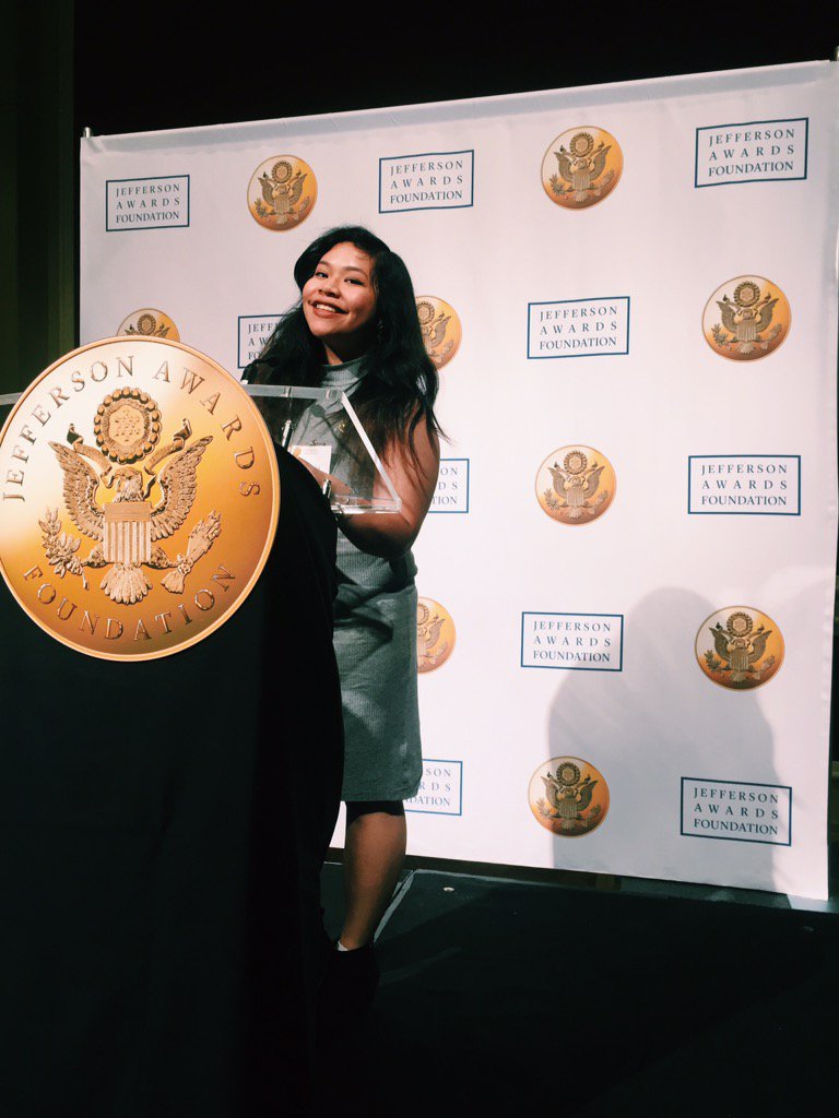 notpatanymore's tweet photo. Some of my favorite pictures from this week #JeffersonAwards https://t.co/5M1yt8Q9K4