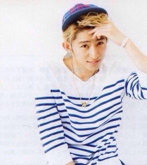 v6love19's tweet photo. 初挑戦です!!

健ちゃんの誕生日🎂までに702RT

協力よろしくお願いします((｡´･ω･)｡´_ _))ﾍﾟｺﾘ

#V6 #三宅健 https://t.co/aGSJzM22q0