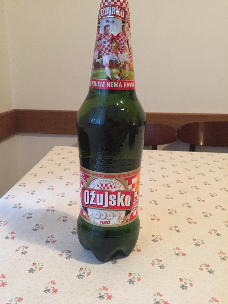 FaithBrewing's tweet photo. Local lager in Croatia#croatiancraftbeer https://t.co/p9hbknRhOd