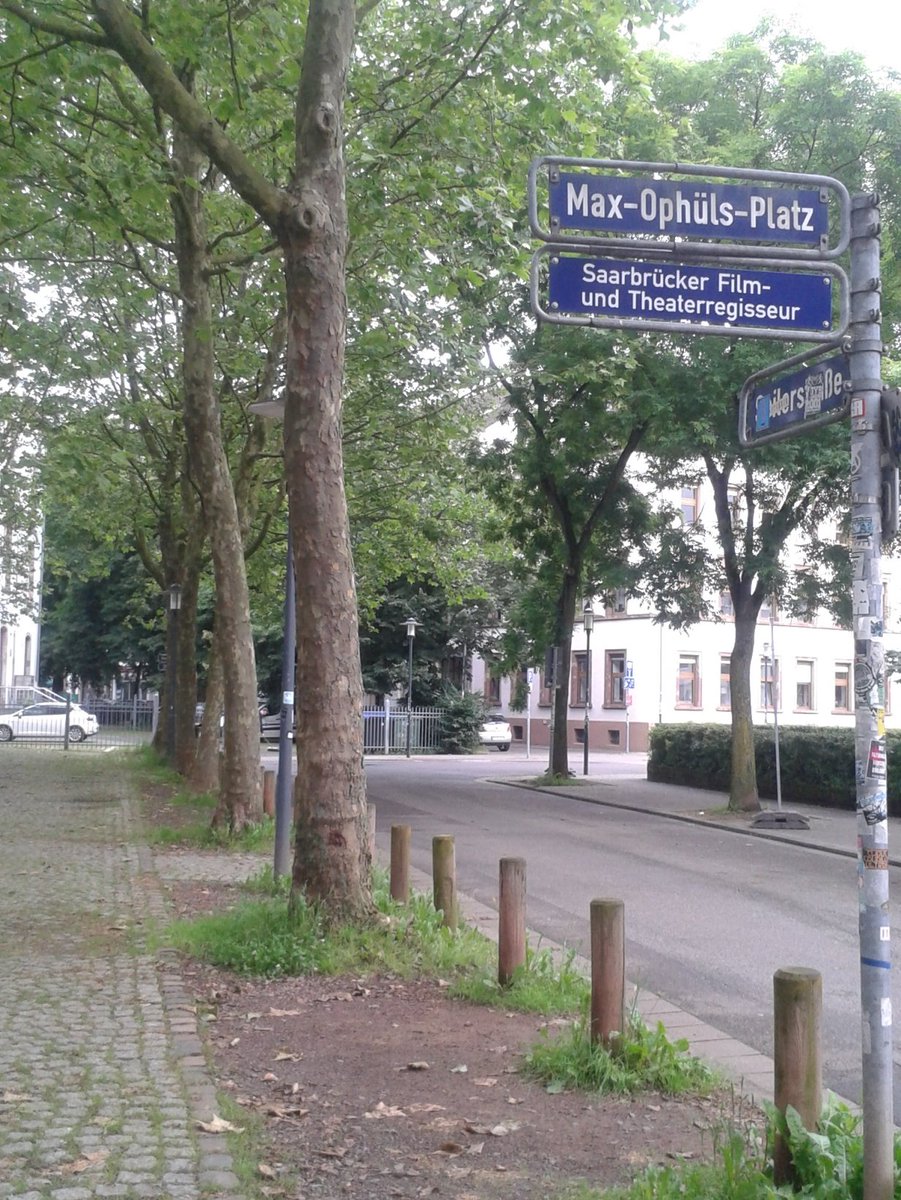 SAARKLANG's tweet photo. #Saarklang | Heute wird der Max-Ophüls-Platz zum Festivalgelände | 18 & 19.06 #FeteDeLaMusique #Saarbrücken https://t.co/y6covqz6R1