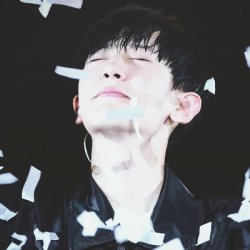 VENIVIDlVICI's tweet photo. @KFI_Wendy park chanyeol exo x son wendy red velvet couple pack (2 icon +1 header) dark https://t.co/znqJEthVeU