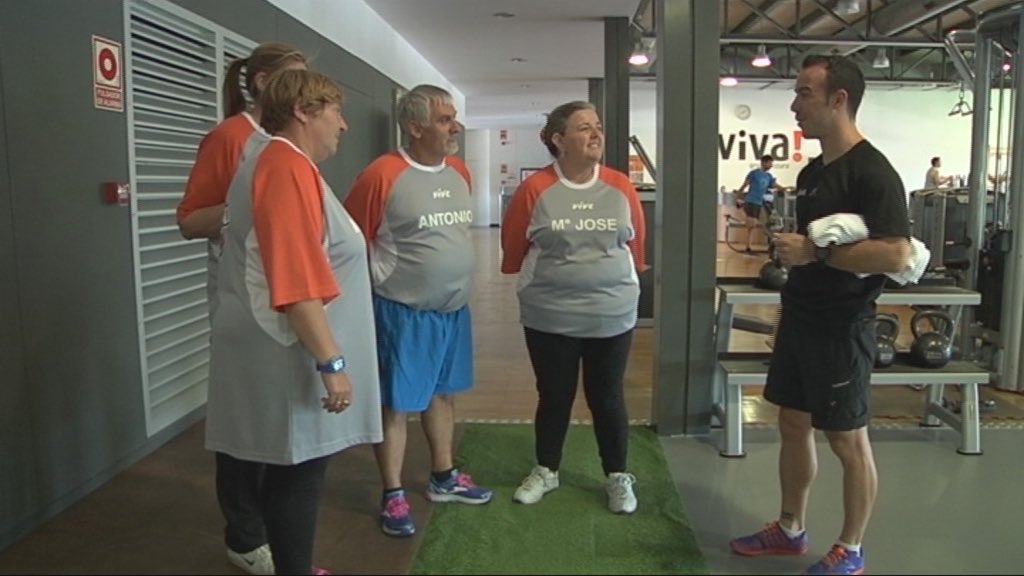labascula_ATV's tweet photo. Los Peñistas entrenando al máximo y a pleno rendimiento @AcbAviva con su entrenador personal Carlos A. Casado https://t.co/y1RSdb8Ige