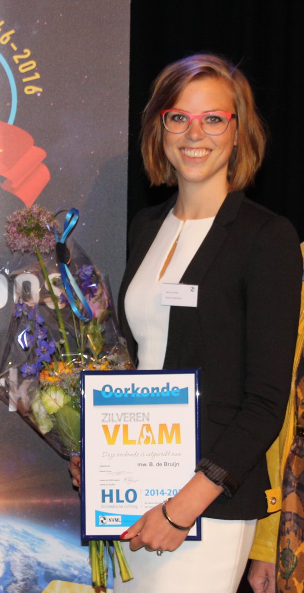 SaxionLED's tweet photo. Beau de Bruijn wint Zilveren Vlam #NVML voor onderzoek naar behandeling alvleesklierkanker https://t.co/1bBMyw3vnB https://t.co/8qYIpA4uK7