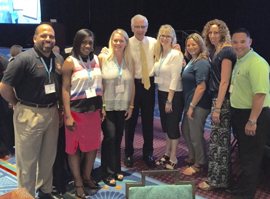 BCPS_EEDept's tweet photo. Enjoying our conference with Dr. Marzano! https://t.co/DaYlMDcm02