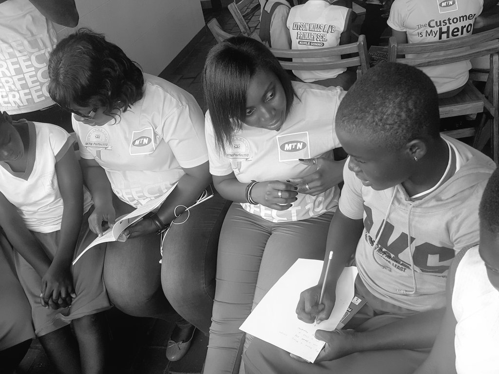 Ayanda123's tweet photo. @MTNGhana #YelloCare Amazing feeling one gets when the lives of our young ones are touched @changedmankay https://t.co/tFH7pOLNlm