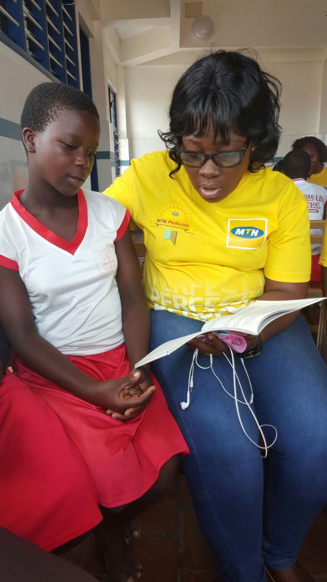 Ayanda123's tweet photo. @MTNGhana #YelloCare Amazing feeling one gets when the lives of our young ones are touched @changedmankay https://t.co/tFH7pOLNlm