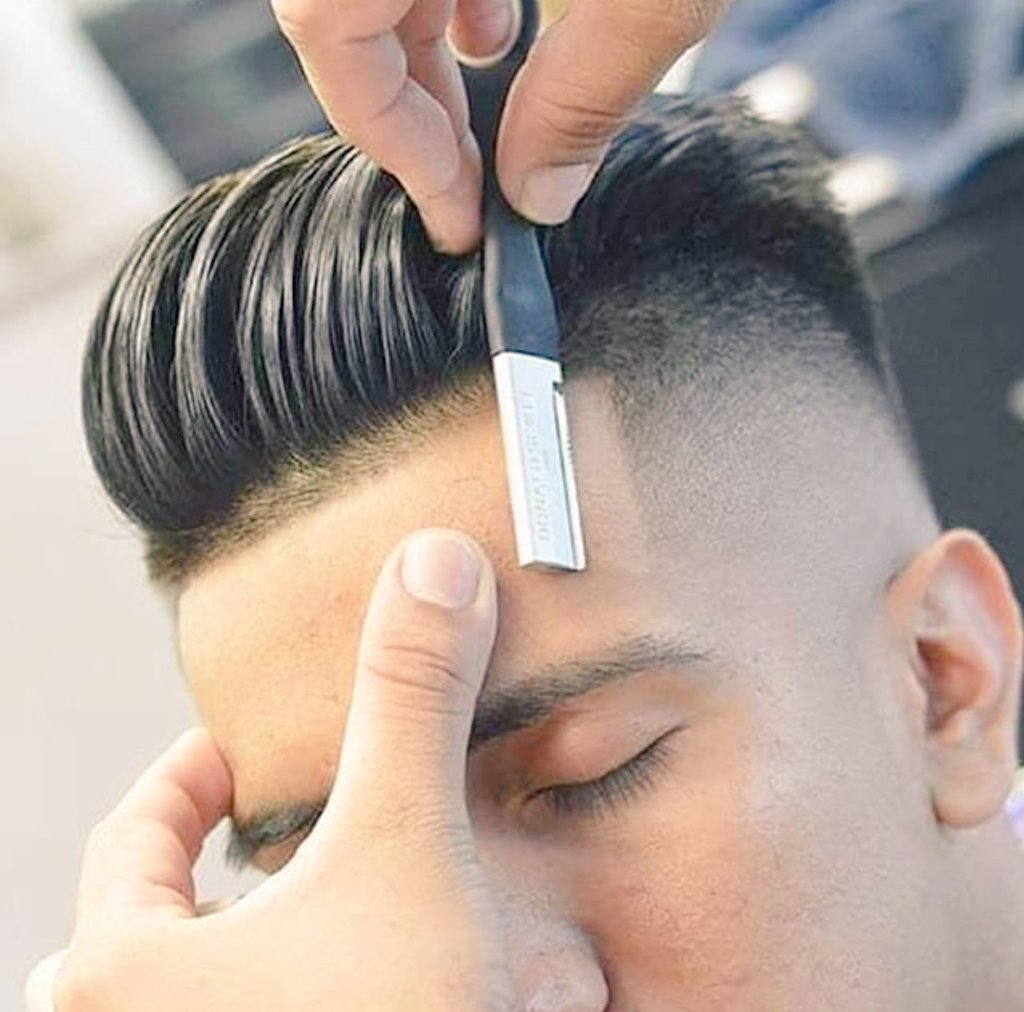 BarberiShop's tweet photo. Hoy es un buen día para cambiar de look! https://t.co/UiI186oyp7