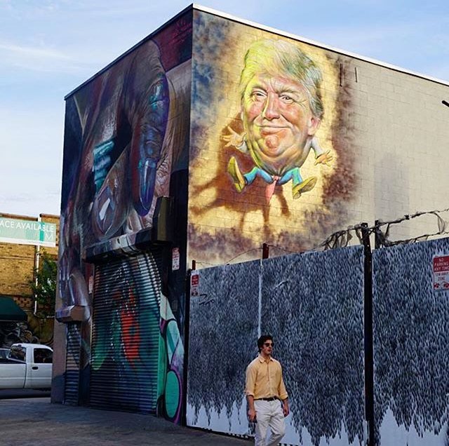 ChrisCopywriter's tweet photo. Humpty Trumpty by @ronenglishart in #BushWick #Brooklyn NYC.
#HumptyTrumpty #DonaldTrump #DonaldDuck #SmallHands https://t.co/ypw4Ta5osm
