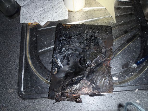 ElecSafetyFirst's tweet image. Don't buy cheap dodgy chargers, otherwise your iPad could end up looking like this! (photo credit: @DailyMirror)