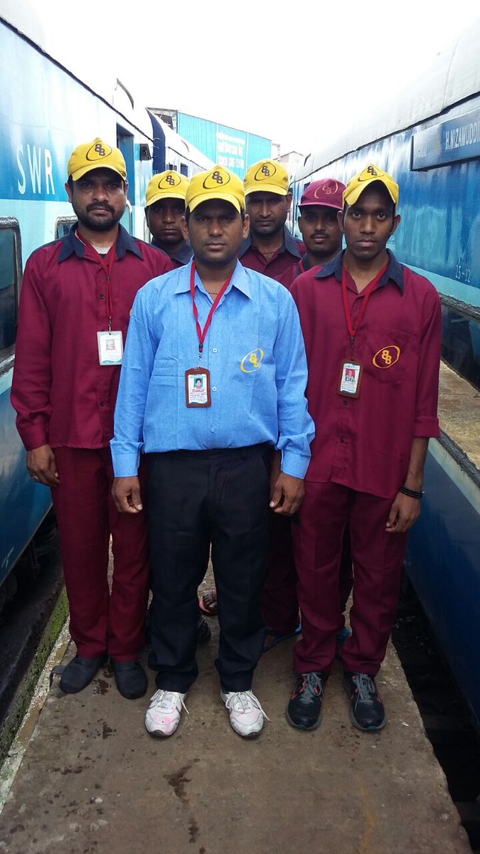 ON BOARD HOUSEKEEPING TEAM GOA EXPRESS