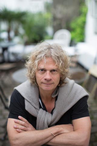 MiA_Museene's tweet photo. I dag kl.17.00 feirer Stein skole Henrik Wergelands fødselsdag med forfatterbesøk av Vetle Lid Larssen &amp; ny kafé. https://t.co/9C7Dwk6usR