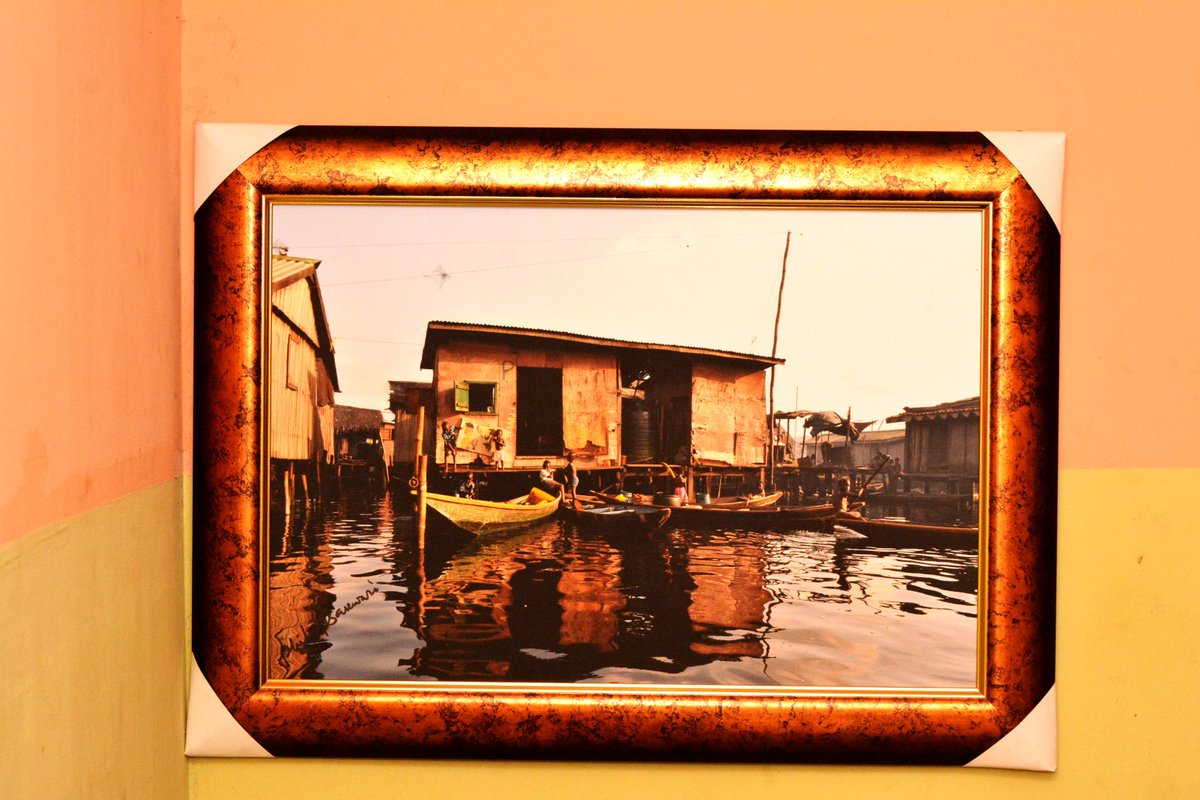 Akwari's tweet photo. where we live...a portrait by Philips Akwari https://t.co/xkceNaZH0M