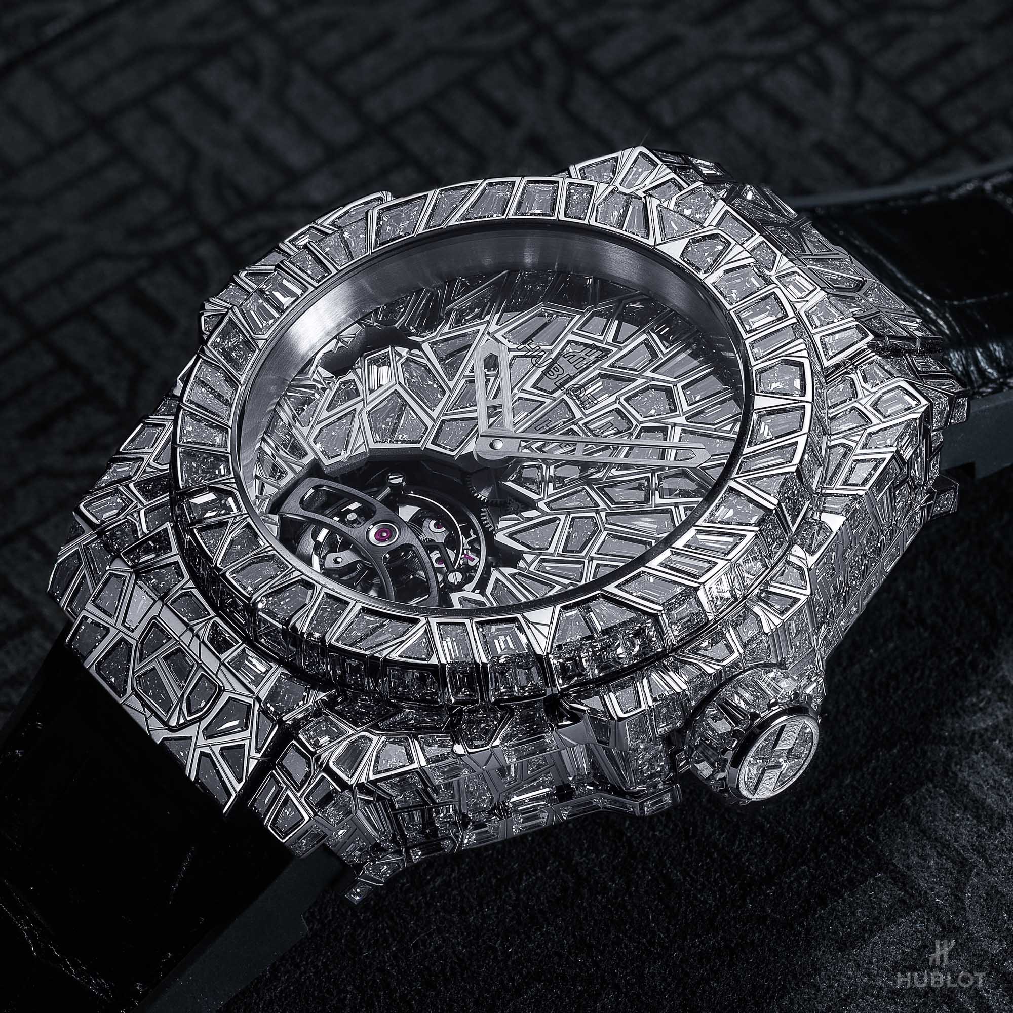 Hublot clearance impact bang