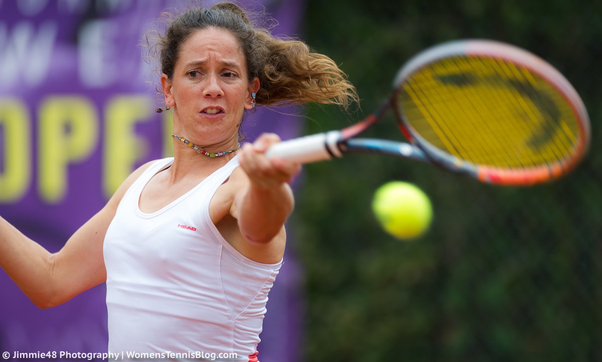 PATTY SCHNYDER ClJRz0xVEAA-wqQ