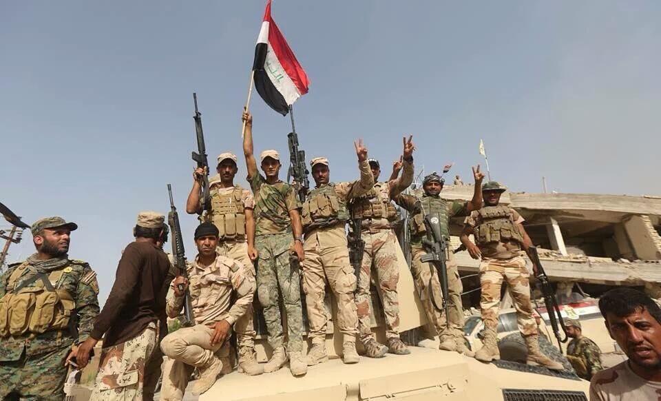 nohanana7451's tweet photo. هذا ابويه الراح يغسل عار ابوك ....قريبا العلم العراقي في الموصل #العلم العراقي https://t.co/wEm6VH6AYI