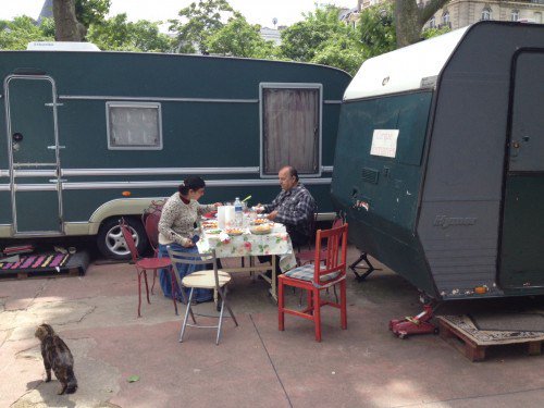 Sauvons le cirque Romanès profondeurdechamps.com/2016/06/17/sau…