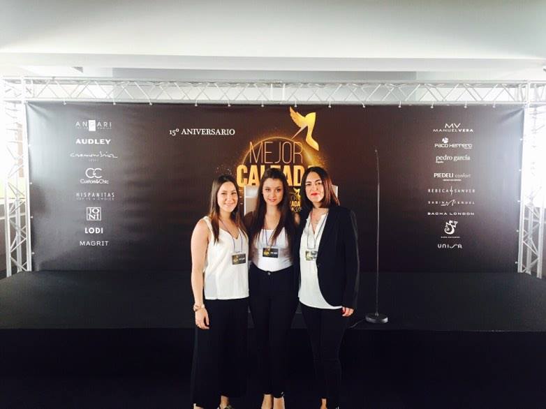 protocoloimep's tweet photo. Todo preparado para recibir a la mejor calzada de España #MejorCalzada2015 #eventprofs  https://t.co/ZFhPqnYZBu https://t.co/dQvcOUzLQe