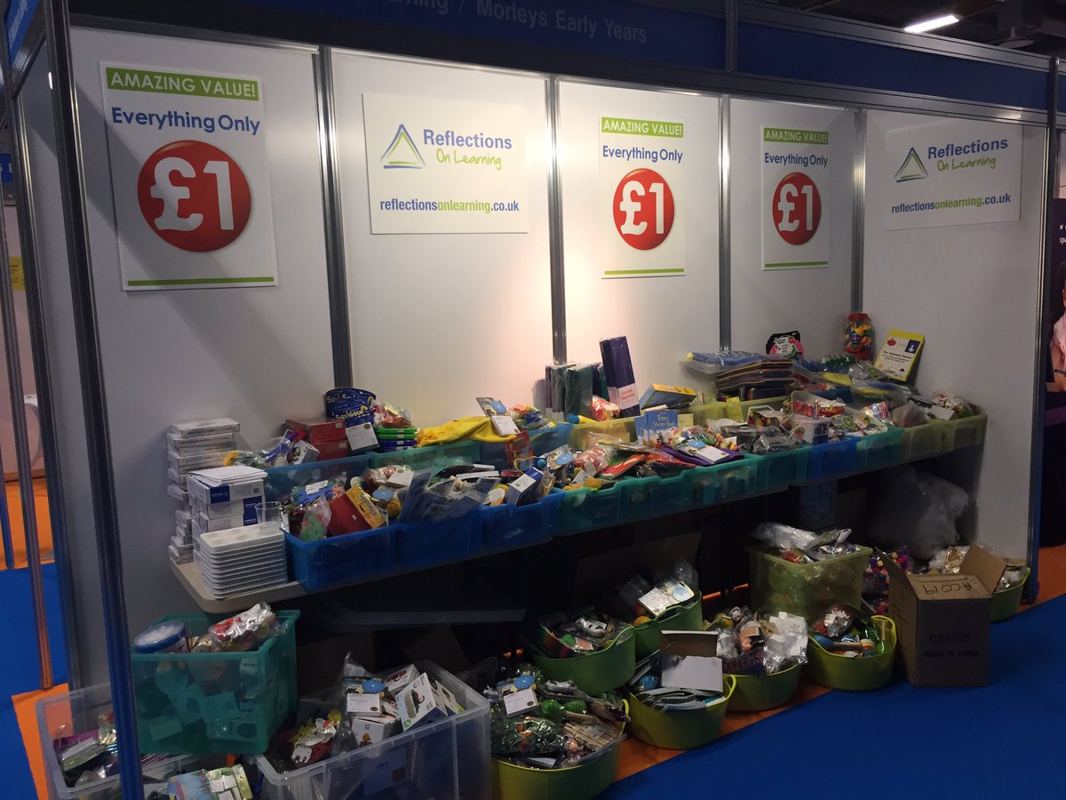 ROLearning's tweet photo. A fresh delivery to fill up our £1 Shop @childcareexpo is en route including 500 UK hand-made wooden jigsaws. https://t.co/Dki03coTlm